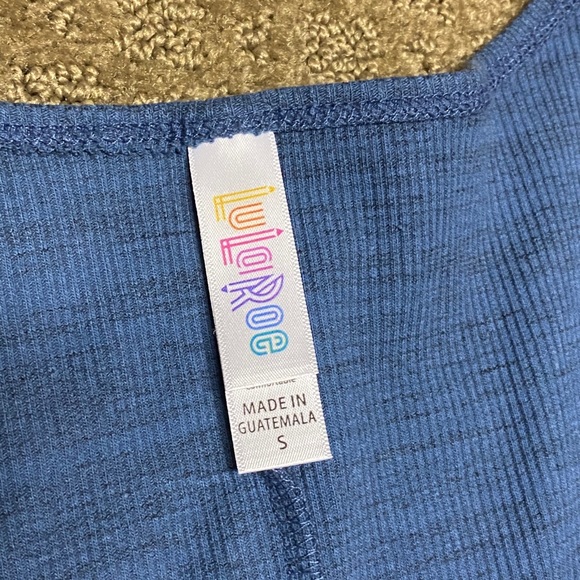 LuLaRoe Perfect T - Picture 3 of 4